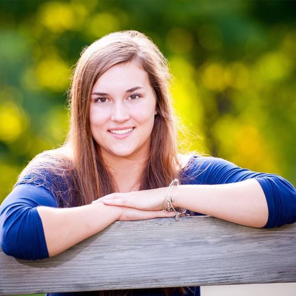 Meet your Posher, Jenna - Picture 1 of 1